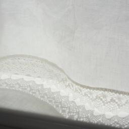 White Linen Cafe Curtain With Lace Trim Shabby Chic Valance - thumbnail 2