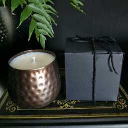 Nag Champa Scented Vegan Antique Gold Soy Candle - thumbnail 2