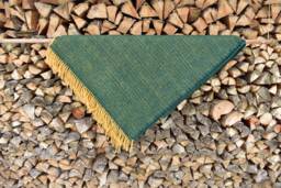 Green Lambswool Plaid Blanket Warm Wool Cover With Fringes - thumbnail 1