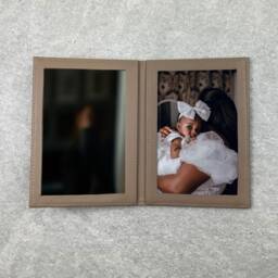 Personalised 2 Folding Leather Travel Photo Frame 6x4 - Portable Picture Frame, Foldable Family Photos