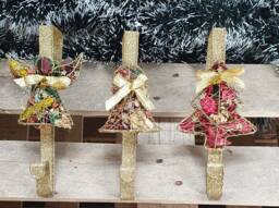 Gold Glitter Over Door Hanger For Christmas Wreaths, Metal Wreath - Scented Decoration in 3 Festive Designs - thumbnail 1