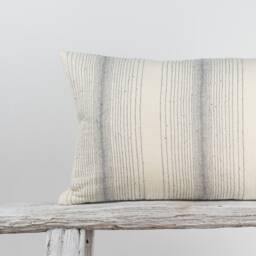 striped Lumbar Pillow Cover, Beige & Blue Cotton, Farmhouse Cushion - thumbnail 2