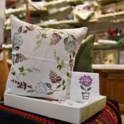 Floral Embroidered Linen Pillowcase Organic Home Decor - 40x40 cm - thumbnail 2