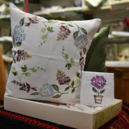Floral Embroidered Linen Pillowcase Organic Home Decor - 40x40 cm - thumbnail 3