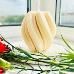 Tall Swirl Soy Candle Handmade Vegan Home Decor - thumbnail 2