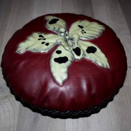 Round Leather Cushion Adorned With An Orchid - Craftsman Of Art Real - thumbnail 2