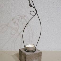 Trad Figure - Reclaimed Wood Tealight Holder - thumbnail 3