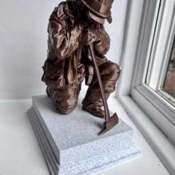 9/11 Firefighter Tribute Statue - Memorial Sculpture - thumbnail 2