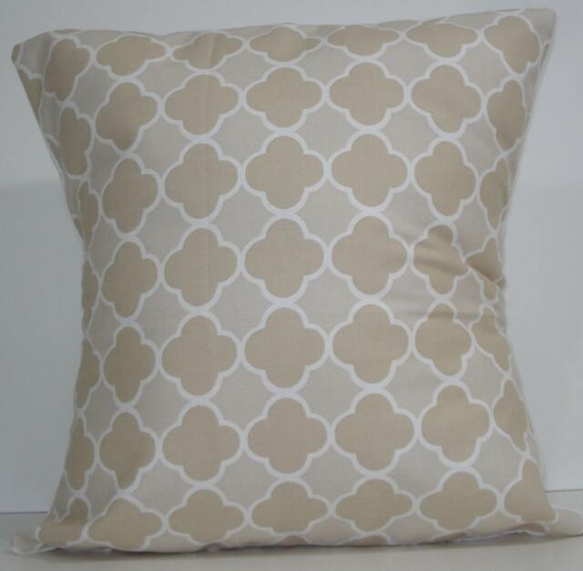 New 18x18 Inch Designer Handmade Pillow Case in Cream & Natural Quatrefoil Pattern