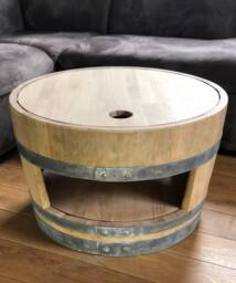 Wine Barrel Coffee Table With Wooden Lid & Natural Shelf