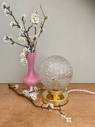 Vintage Globe Table Lamp in Molded Glass - thumbnail 1