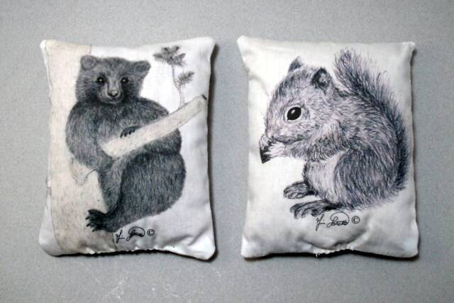 2 Cedar Pillows, Lavender Sachets, Balsam Pillow, Natural Moth Deterrent, Wool Protector, Bear Drawing, Squirrel Sketch, Bunny Boogie, Usa