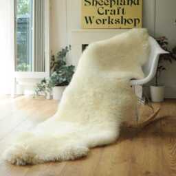 "100% British Rare Breed Double Sheepskin Rug in Undyed ""Mendip Pearl"