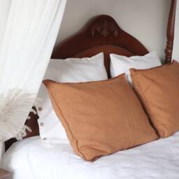 Terracotta Linen Pillow Cover - European Stonewashed Pillowcase With Envelope Closure - thumbnail 2