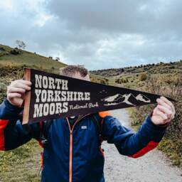 North Yorkshire Moors Felt Pennant Flag National Park Souvenir - thumbnail 3