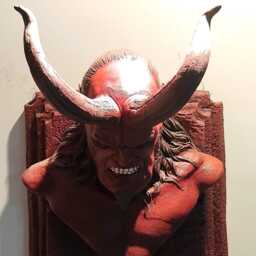 Hell Boy Wall Statue - 1/3 Resin Kits Collectible Handmade Sculpture Hyper Detail - thumbnail 4