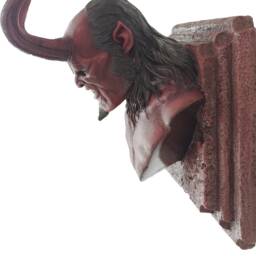 Hell Boy Wall Statue - 1/3 Resin Kits Collectible Handmade Sculpture Hyper Detail - thumbnail 2
