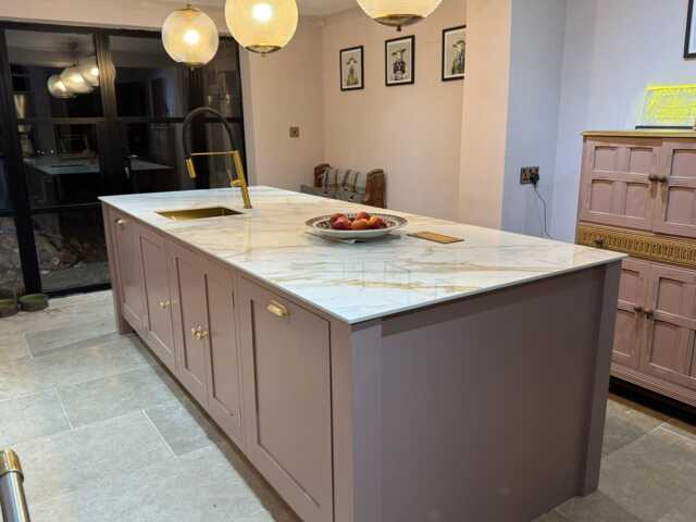 Made-To-Measure Solid Wood Kitchen Island Custom Farrow & Ball Colors - image 1