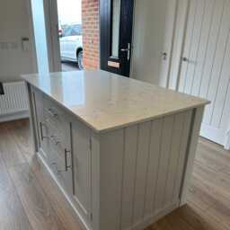 Made-To-Measure Solid Wood Kitchen Island Custom Farrow & Ball Colors - thumbnail 3