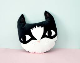 Black & White Velvet Cat Head Cushion - Handmade Cat Decoration