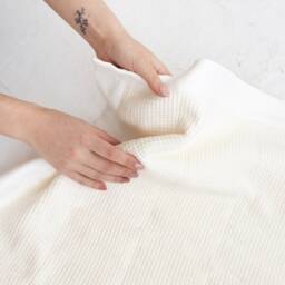 White Linen Waffle Bath Mat, Custom Size Flax Rug - thumbnail 3
