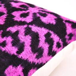 Handmade Silk Velvet Ikat Pillow Cover, Violet Black - thumbnail 3
