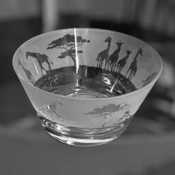 Giraffe Crystal Bowl - Clear Crystal Glass 13.5cm Bowl With Giraffe Frieze Design - thumbnail 3