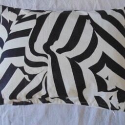 Designers Guild & Christian Lacroix Fabric Riviera Jais Cushion Cover/Pillow - thumbnail 3