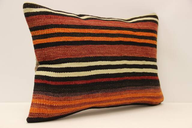Vintage Turkish Kilim Lumbar Pillow Cover, Boho Throw - 14x20 In - image 1