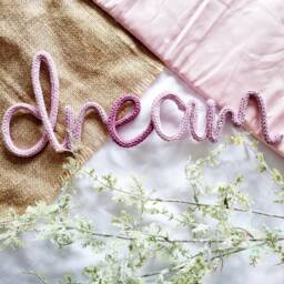 Dream Knitted Sign - L Alternating Colour Word Changing Personalised Wire Word Writing Wall Hanging - thumbnail 3