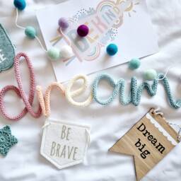 Dream Knitted Sign - L Alternating Colour Word Changing Personalised Wire Word Writing Wall Hanging - thumbnail 2