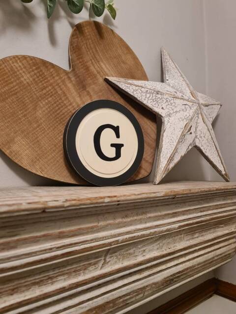 Rustic Letter G Sign 15cm Cream & Black Monogram Wall Art - image 1