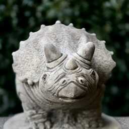 Concrete Triceratops Statue Stone Dinosaur Figure Cement Prehistoric Sculpture Outdoor Wildlife Ornament Dino Lover Gift Front Door Decor - thumbnail 2