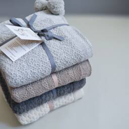 100% Baby Alpaca Blanket - thumbnail 2