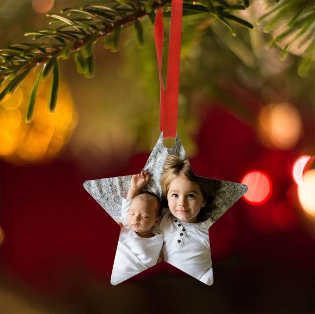 Beautiful Aluminium Christmas Tree Decoration Pendant Personalised With Photo - image 1