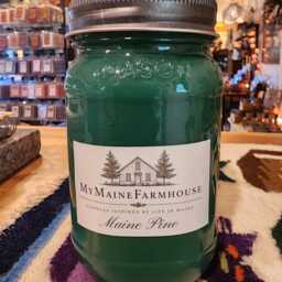 Maine Pine Soy Candle Hand-Poured Woodsy Scent - thumbnail 4