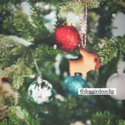 Cedar French Bulldog Ornament, Scorched Wood Dog Christmas Decor - thumbnail 3
