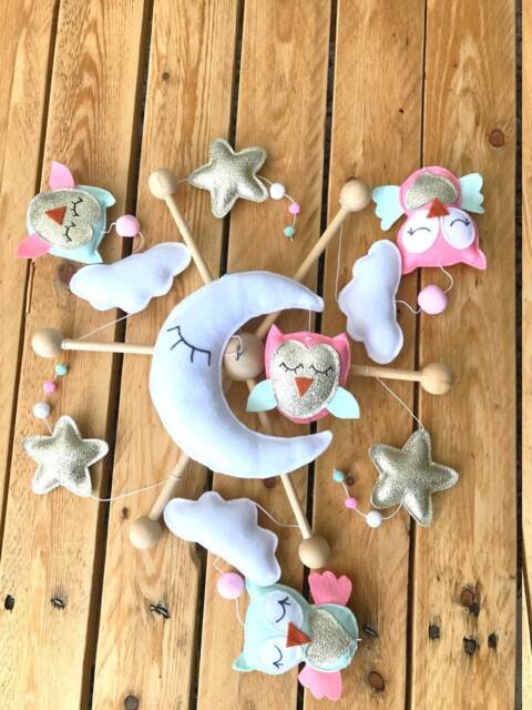 Mobile Baby, Theme Owls, Pink & Green, Golden Moon Star, Cradle Suspension, Baby Room Decor, Games, Suspension Deco - image 1