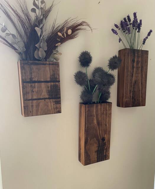 Rustic Wood Wall Pocket/Indoor Planter Display For Artificial/Dried Flowers Wall Mounted Plant Holder - image 1