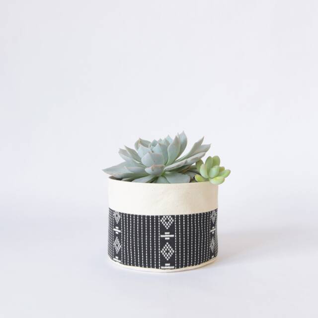 Medium Natural Canvas Sitting Planter - Black - image 1