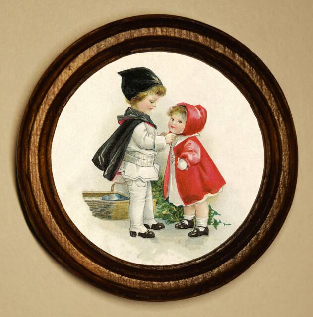Handmade Wooden Wall Hanging Christmas Decoration Boy & Girl Dressing Up Light Oak Picture Frame - image 1