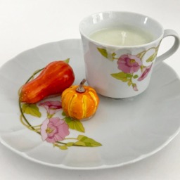 Lavender Scented Natural Soy Candle in A Porcelain Teacup & Snack Tray With Purple Flowers Pumpkin - thumbnail 2