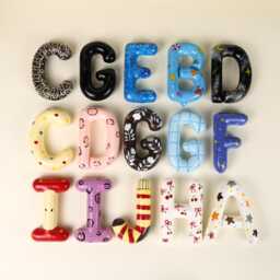 Custom Handpainted Balloon Ceramic Letters Personalized Handmade Colorful Wall Decor Word Art Vibrant Letter Decorations Birthday Gifts Kids