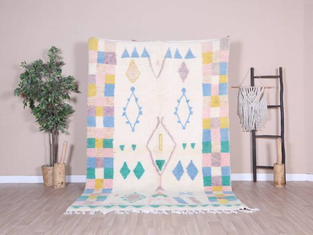 Authentic Boujaad Rug, Soft Moroccan Rug 5x8 Ft - image 1