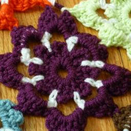 Multi Colored Throw - thumbnail 3