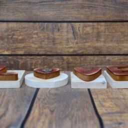 "Wooden Sign Love Great Decoration Purebred Dog in The Letter ""O" - thumbnail 2