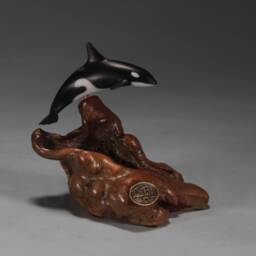Orca Sculpture By John Perry 4In Long Down Tail Version On Burlwood Statue Figurine - thumbnail 3