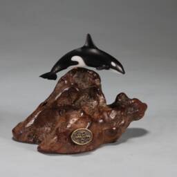 Orca Sculpture By John Perry 4In Long Down Tail Version On Burlwood Statue Figurine - thumbnail 4
