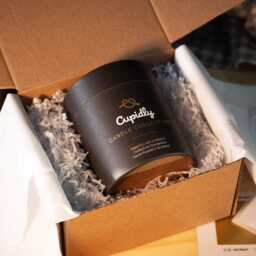 Tobacco, Oak & Cognac Scented Candle - Romantic Gift For Him - thumbnail 4