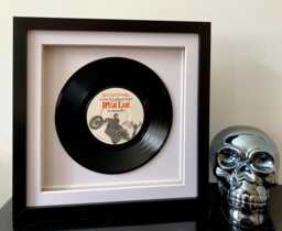 Meat Loaf - Bat Out Of Hell Framed 7 Inch Vinyl Record Music Wall Art Gift - thumbnail 1